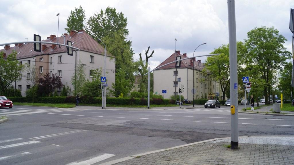 swietajnska/warszawska