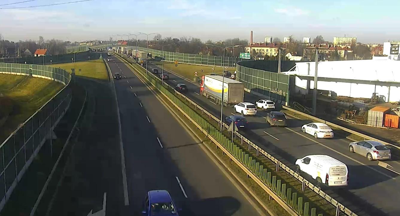 Uwaga kierowcy! Wypadek na DTŚ.