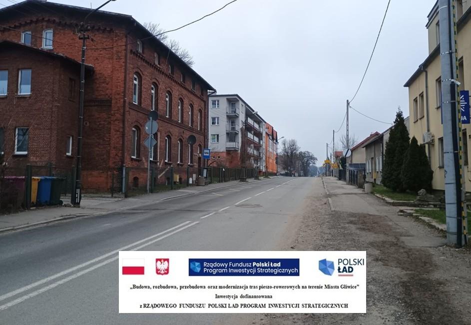 Zmiany w organizacji ruchu na Strzelców Bytomskich. Trwa budowa ciągu pieszo-rowerowego. 