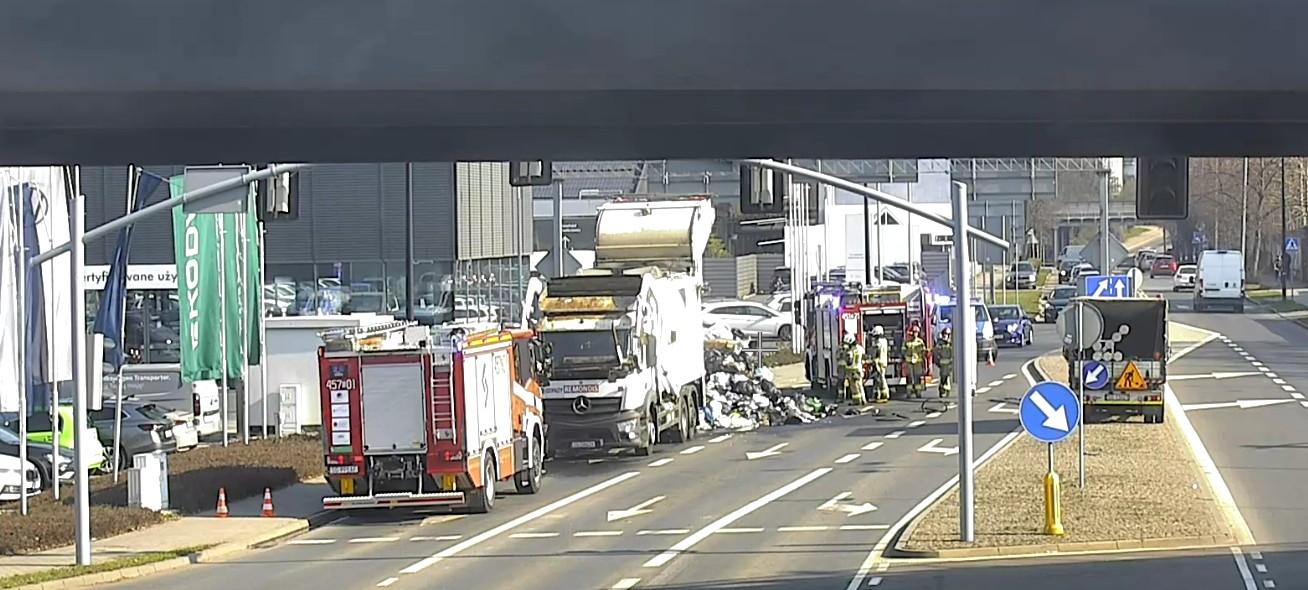 Jana Śliwki - brak przejezdności w kierunku DTŚ. 