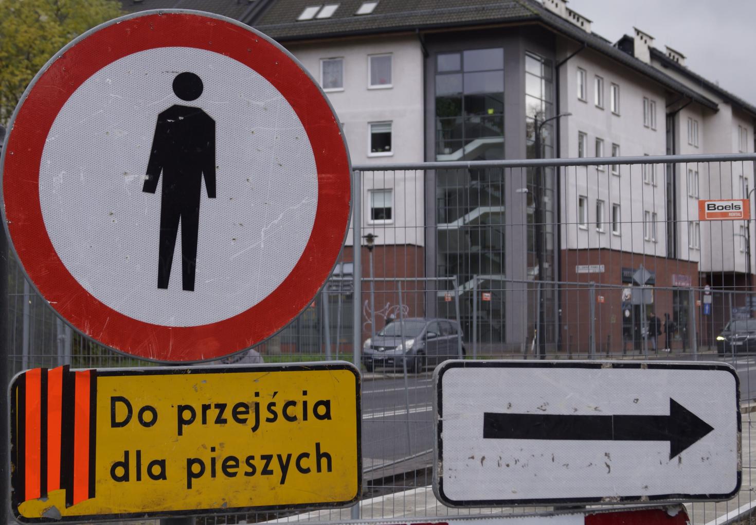 Utrudnienia w ruchu - zajęcie pasa drogowego
